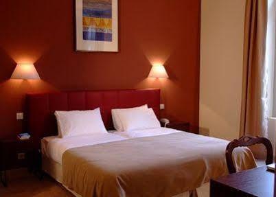 Clarion Suites Corneille Luchon Bagnères-de-Luchon Eksteriør bilde