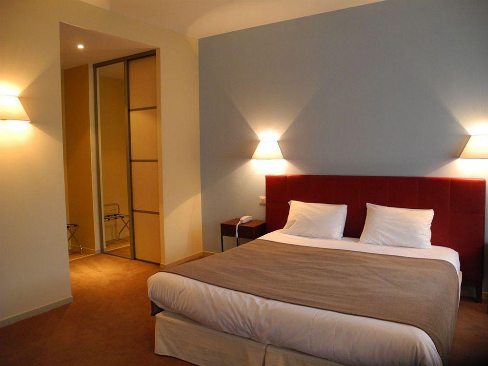 Clarion Suites Corneille Luchon Bagnères-de-Luchon Eksteriør bilde